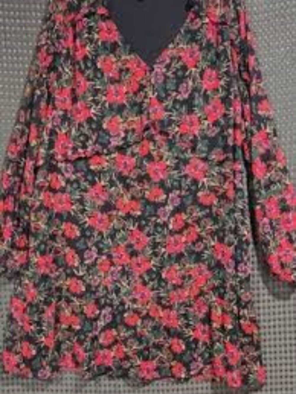 Time and Tru V-Neck Long Sleeve Ruffle Mini Dress Size L